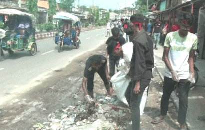 নাটোরে ছাত্রদল ও চামড়া মালিক সমিতির পরিচ্ছন অভিযান