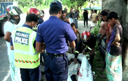 নাটোরে বাসের ধাক্কায় মোটর সাইকেল আরোহী নিহত